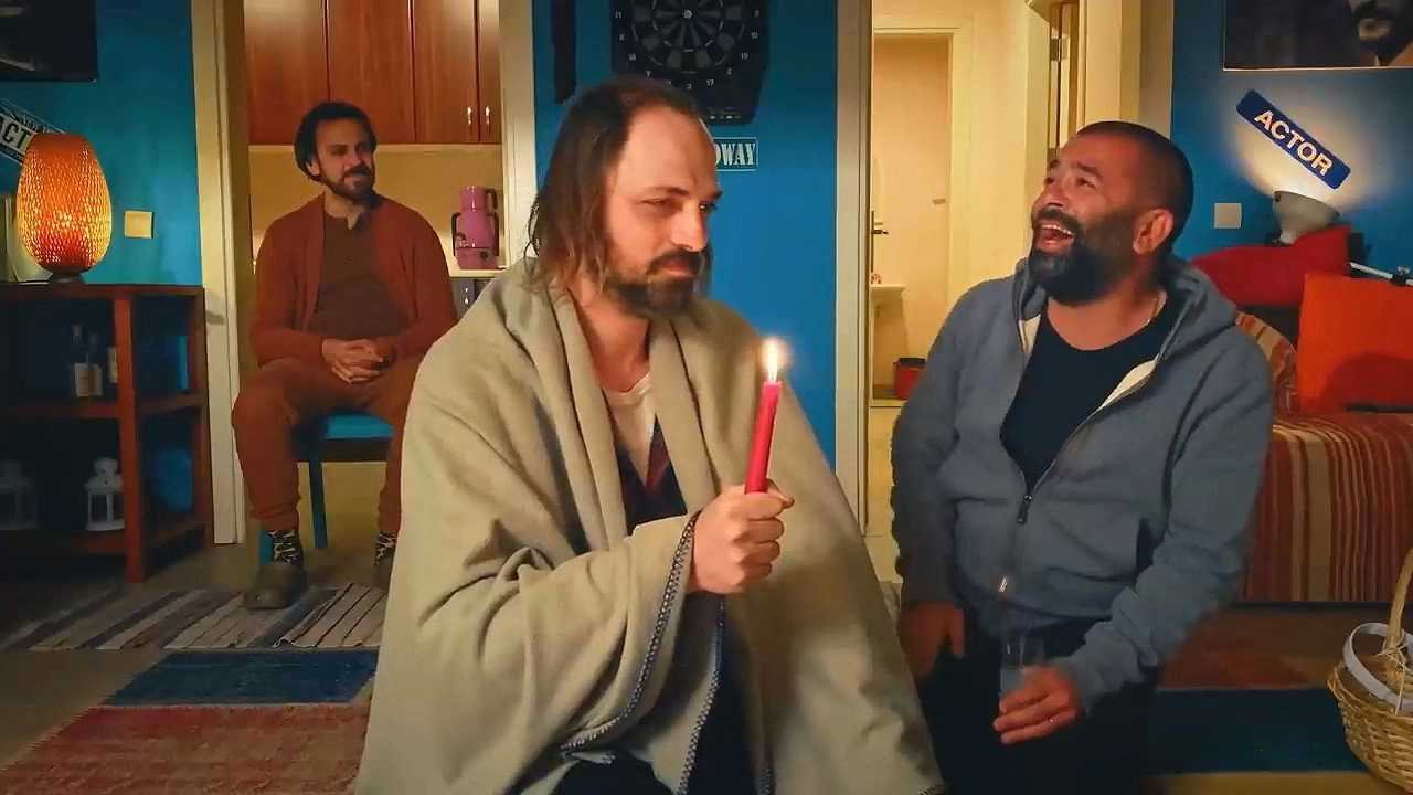Pes Artık