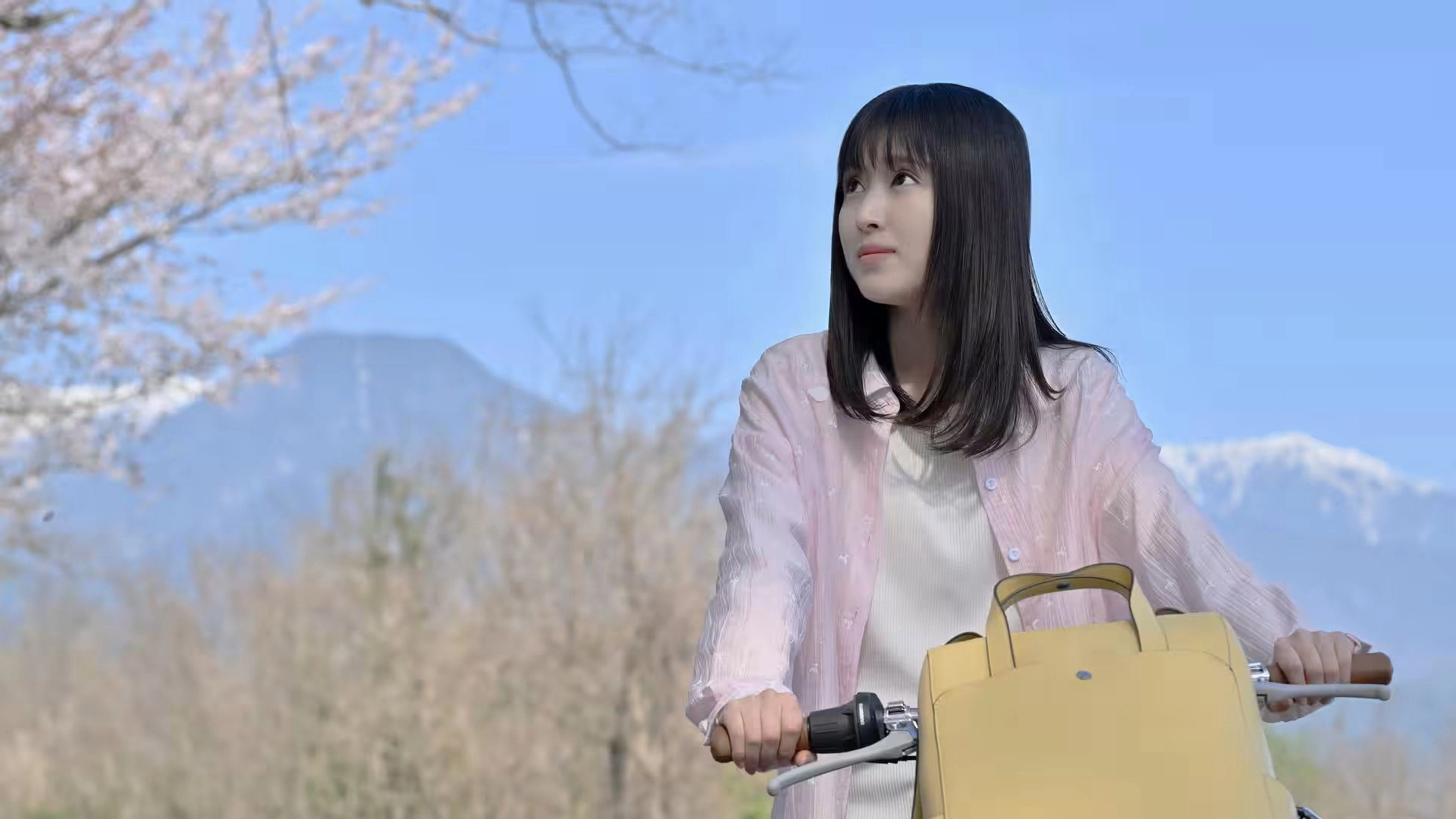 勿忘(わすれな)草の咲く町で ～安曇野診療記～
