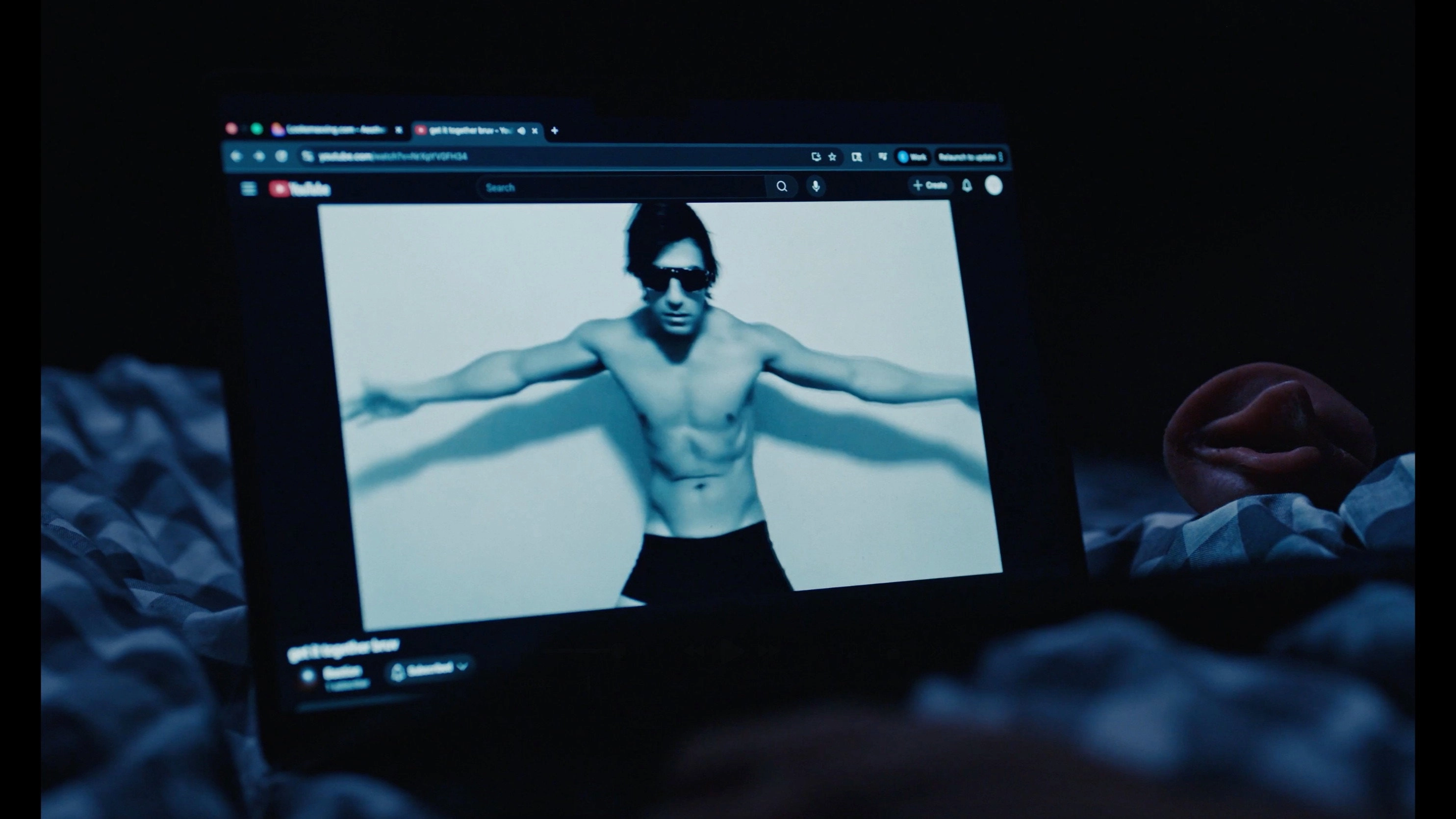 looksMAXXING