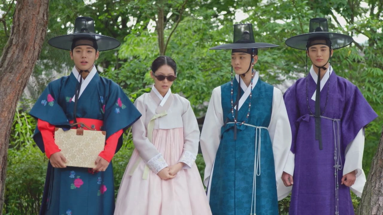 Flower Crew: Joseon Marriage Agency