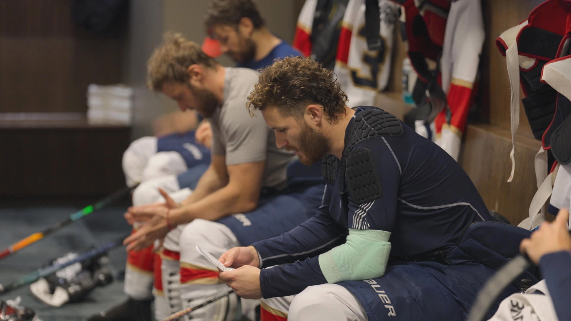 FaceOff: Inside the NHL