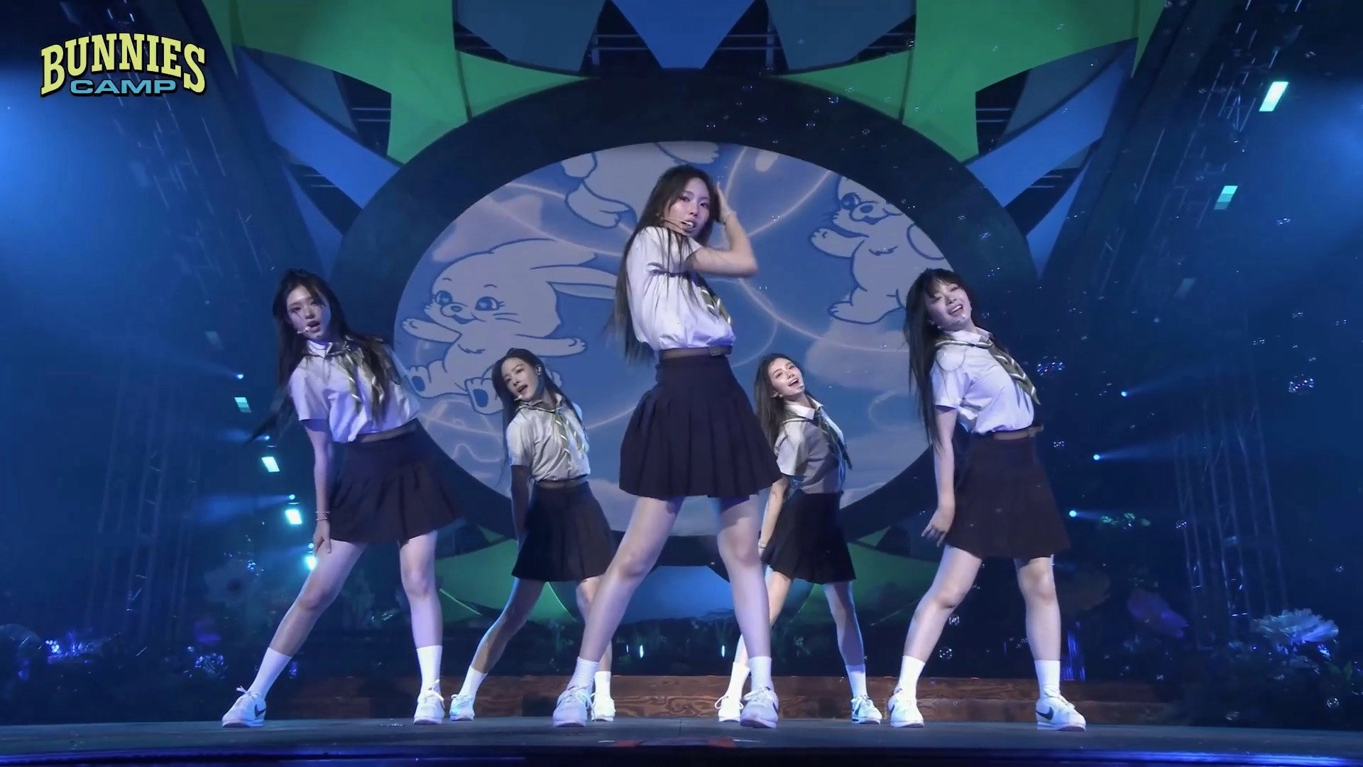 NewJeans: 1st Bunnies Camp [Fan Meeting 2023]