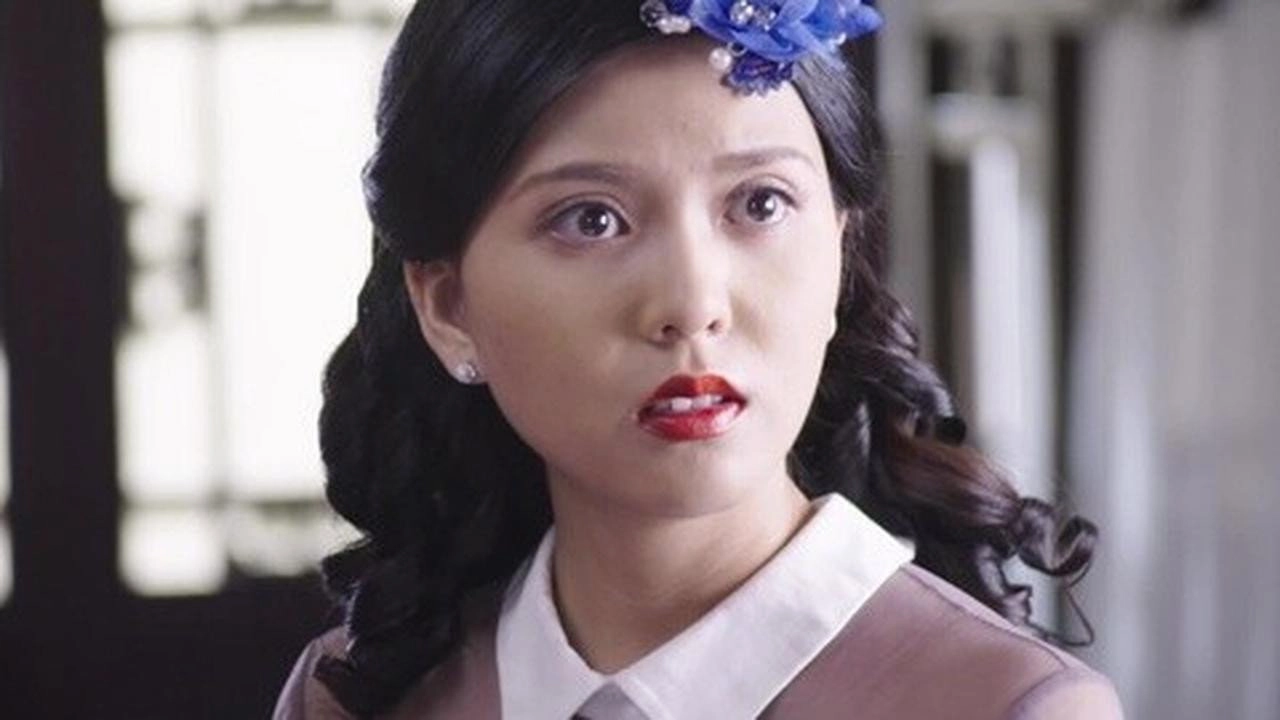 The Girl in Tassel Earring