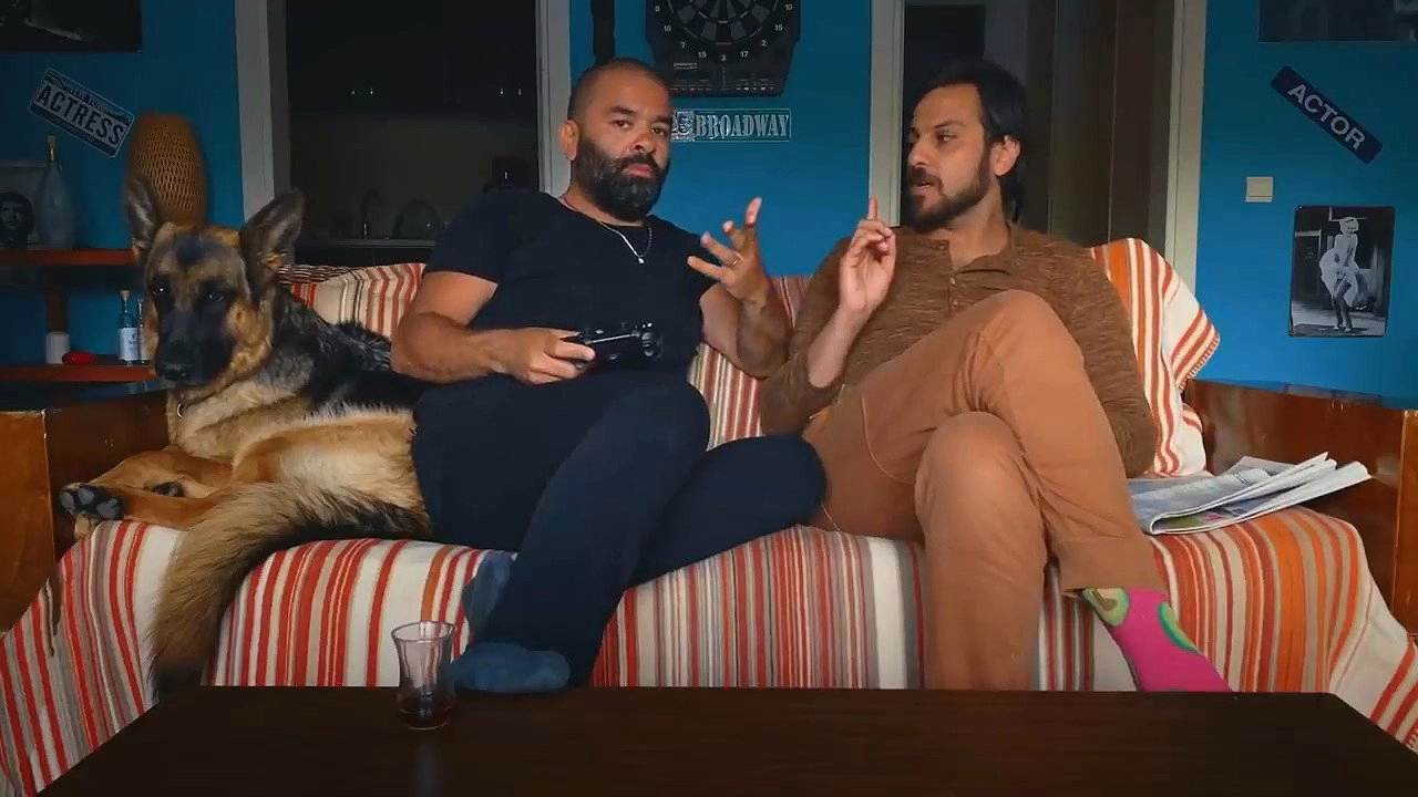 Pes Artık
