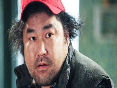 Ad Genius Lee Tae-baek