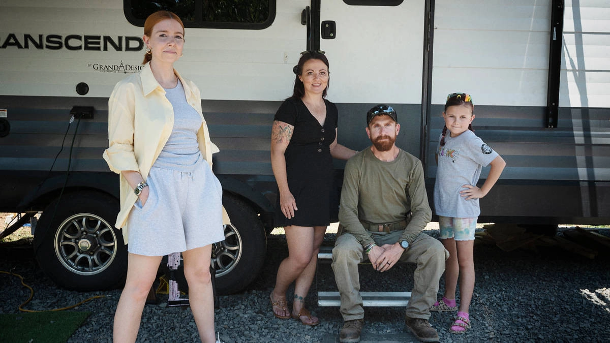 Stacey Dooley Sleeps Over USA