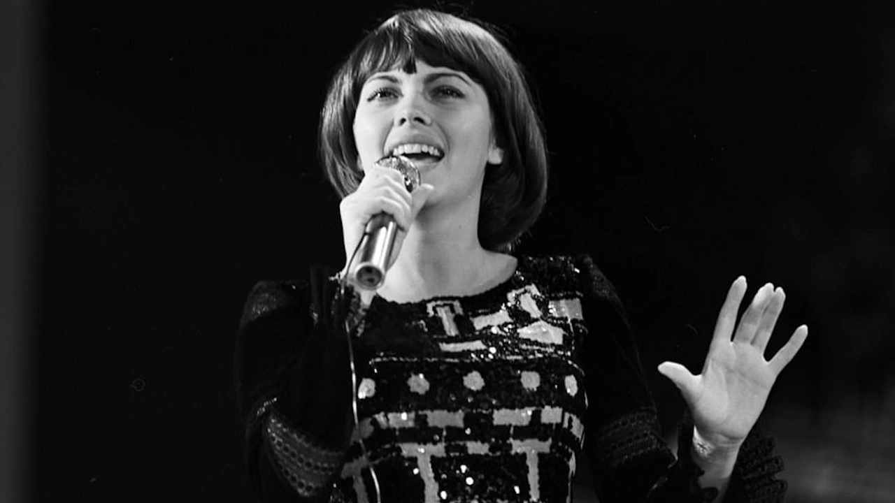 Mireille Mathieu - Singen, nur singen