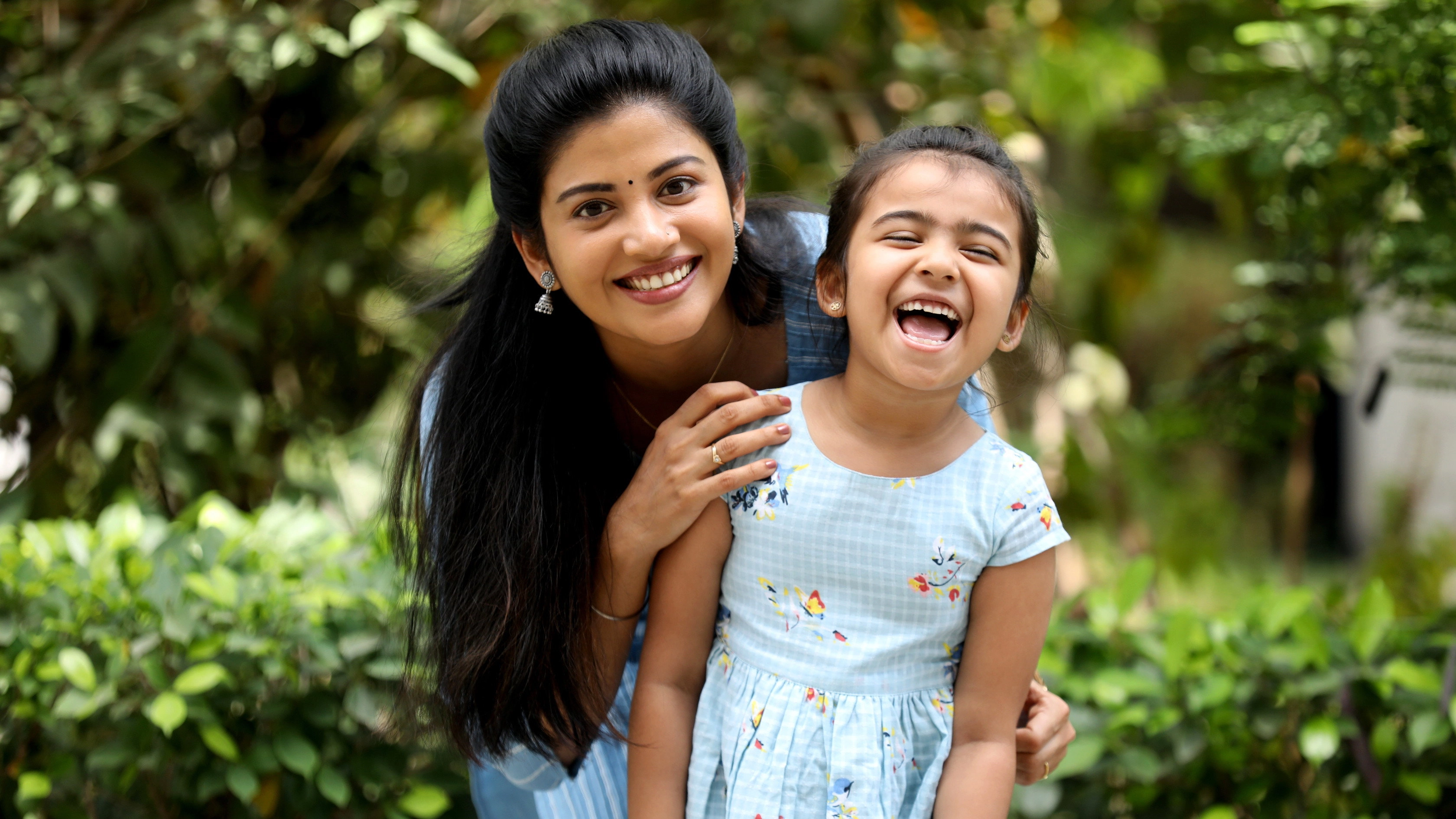 Theera Kaadhal