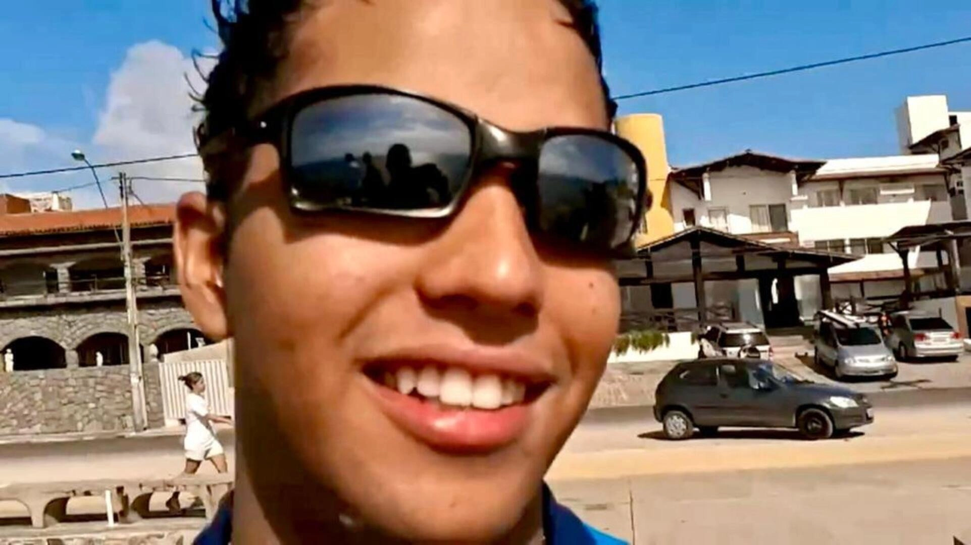 MC Daleste: Mataram o Pobre Loco